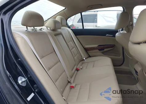 2011 Honda Accord 2.4 Ex-L from USA, damaged, VIN 1HGCP2F83BA028844